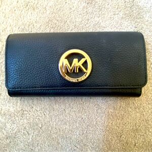 Michael Kors Wallet Pebbled Leather Black MK